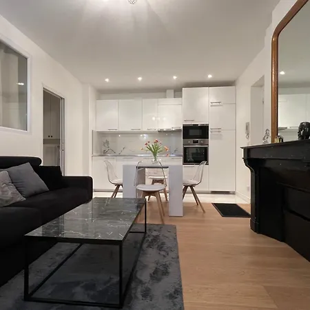 Luxury Appartment, Champs Elysees, Neuf ! Apartment Paris