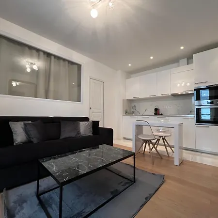 Luxury Appartment, Champs Elysees, Neuf ! Apartment Paris