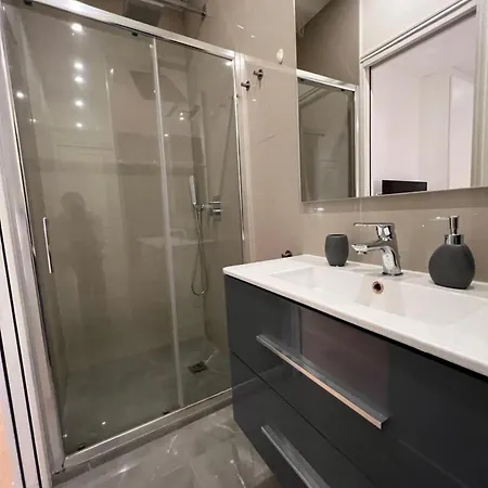 Luxury Appartment, Champs Elysées, Neuf ! Appartamento
